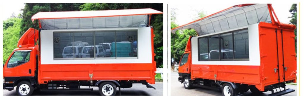 トラックをベースに製作したガルウィングのキッチンカー