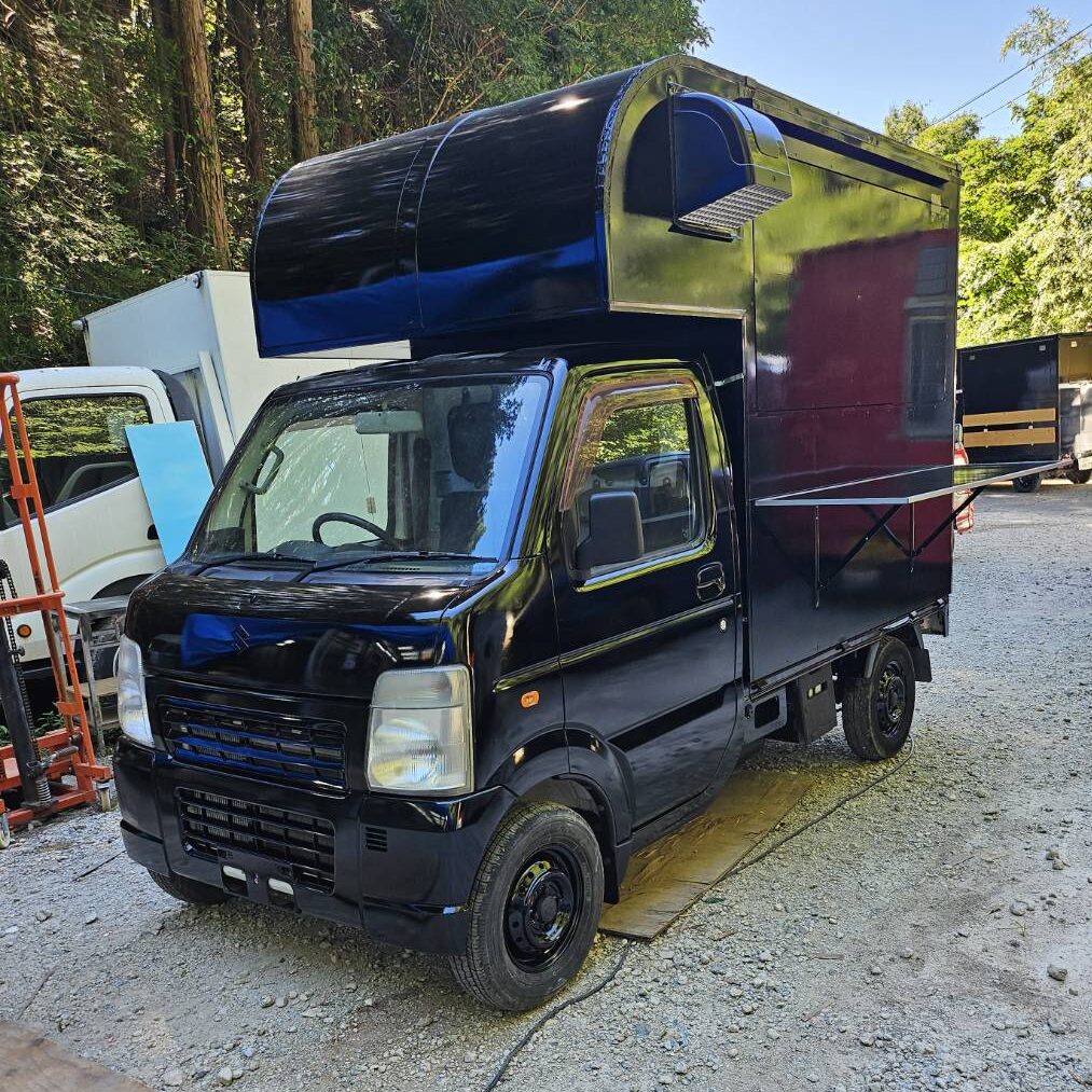 軽トラックをベースに製作したキッチンカー