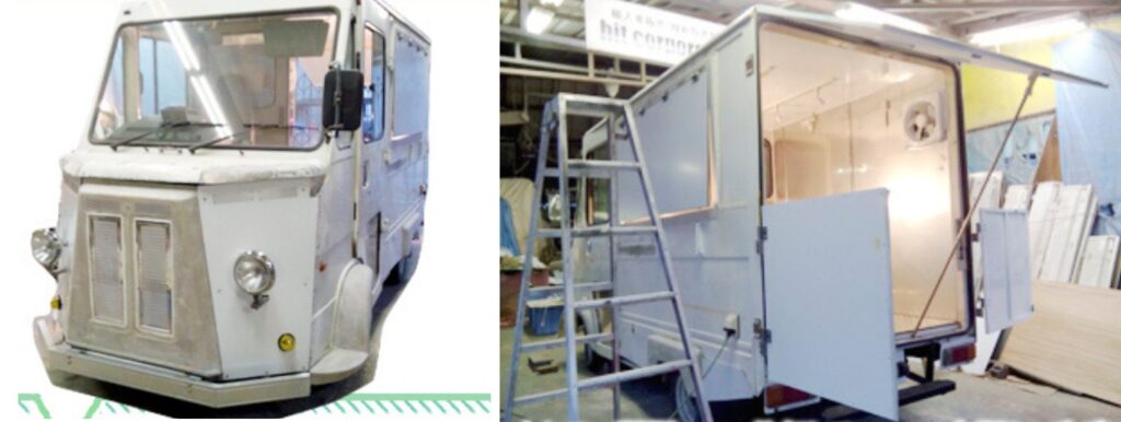 神奈川県に納車したキッチンカー。軽バンをシトロエン風に改造。